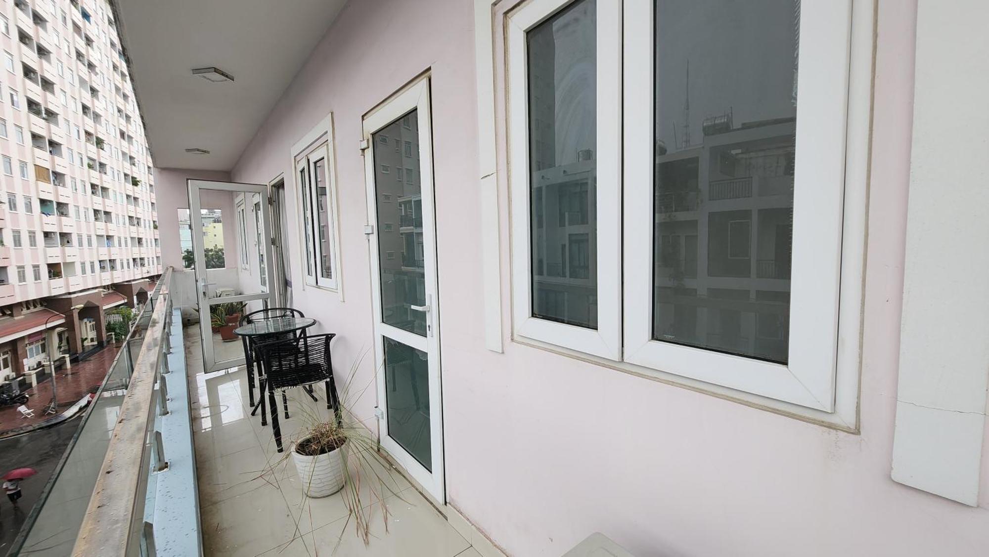 Lalahouse Riverside Residence Ho Chi Minh City Exterior photo