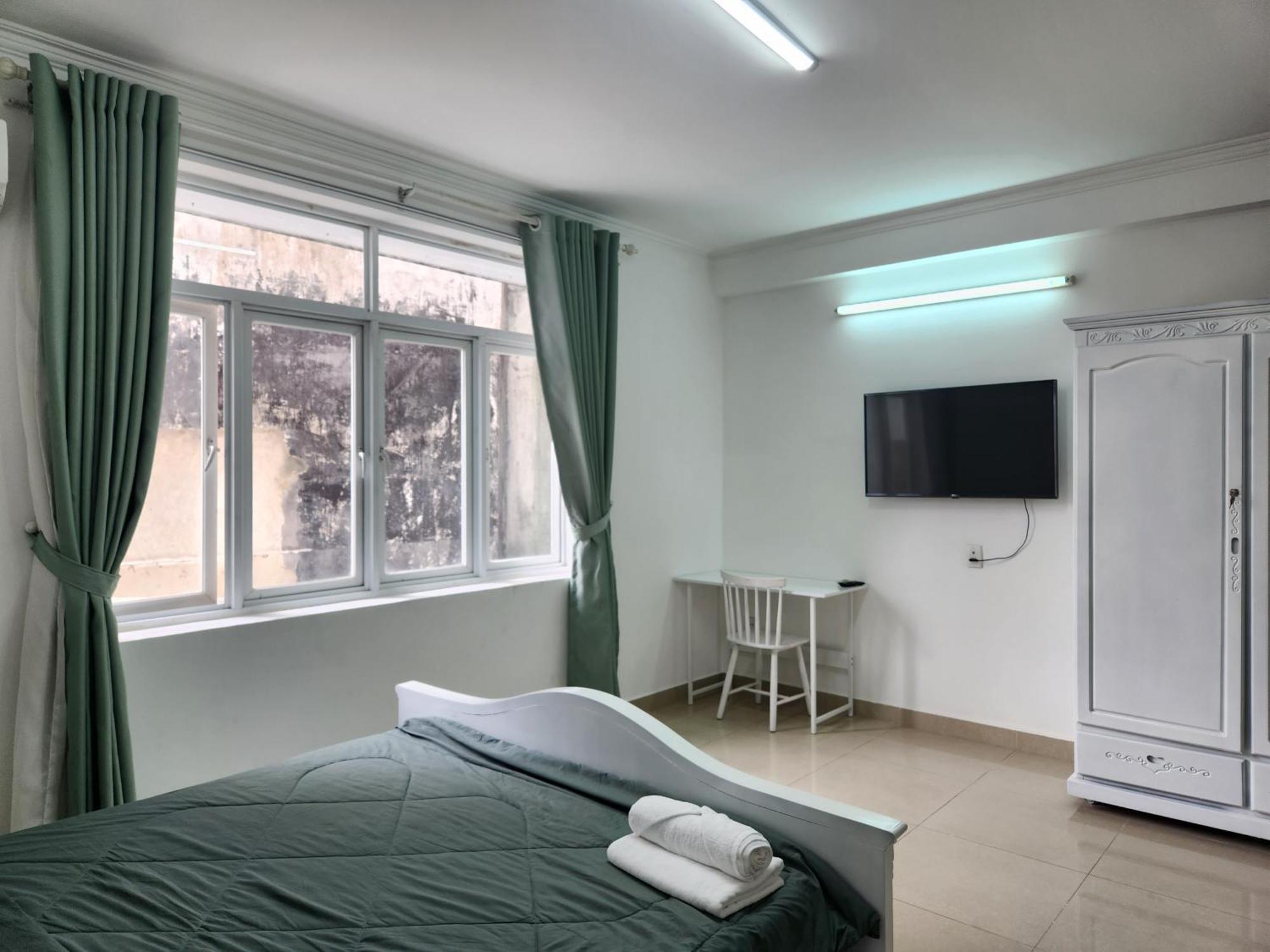 Lalahouse Riverside Residence Ho Chi Minh City Exterior photo