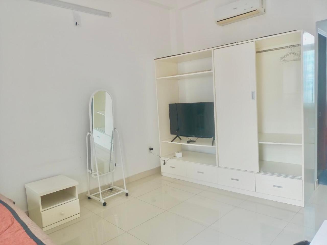 Lalahouse Riverside Residence Ho Chi Minh City Exterior photo